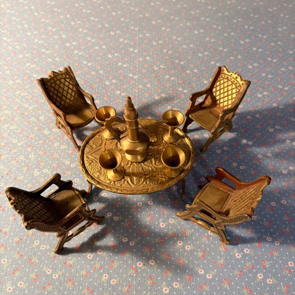🇨🇦Any 3@$33🇨🇦 Miniature Brass Unique Design Dining Table Chair Maharaja Set. - Picture 2 of 9